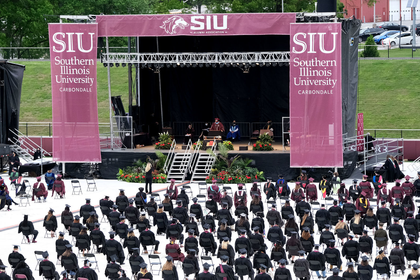 050921-nws-siu-graduation-12.jpg